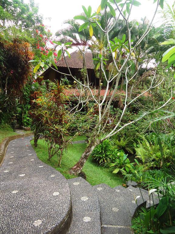 Gusti'S Garden Bungalows Ubud Extérieur photo