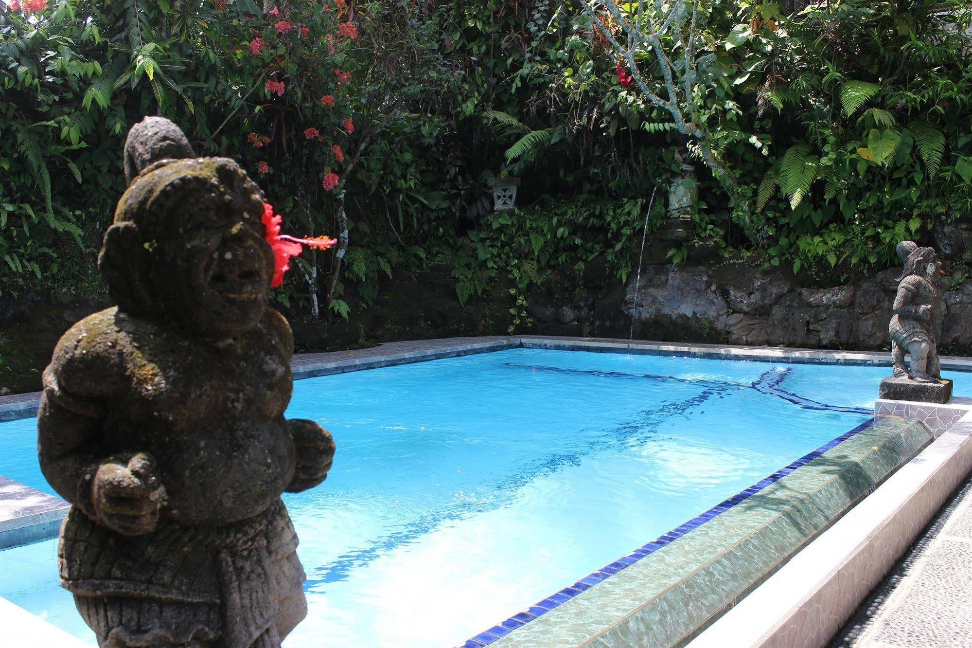 Gusti'S Garden Bungalows Ubud Extérieur photo